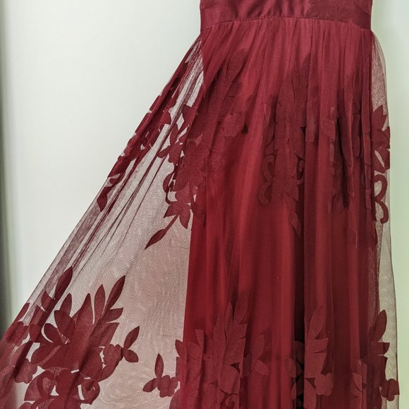 Chiiffon Lace Gown - Picture 4 of 8